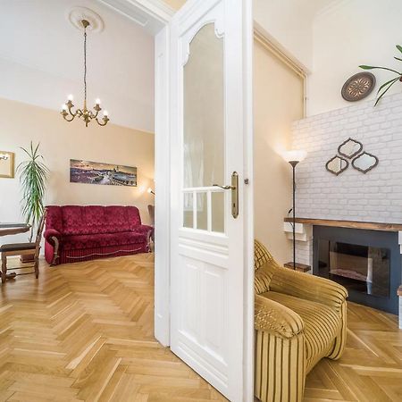 Vintage Apartment Πετς Εξωτερικό φωτογραφία