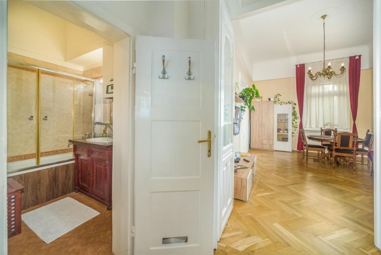 Vintage Apartment Πετς Εξωτερικό φωτογραφία