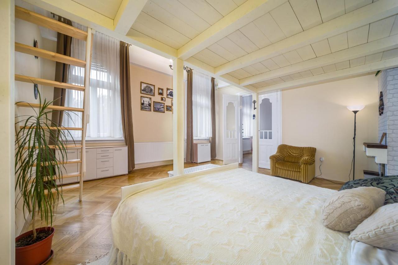 Vintage Apartment Πετς Εξωτερικό φωτογραφία