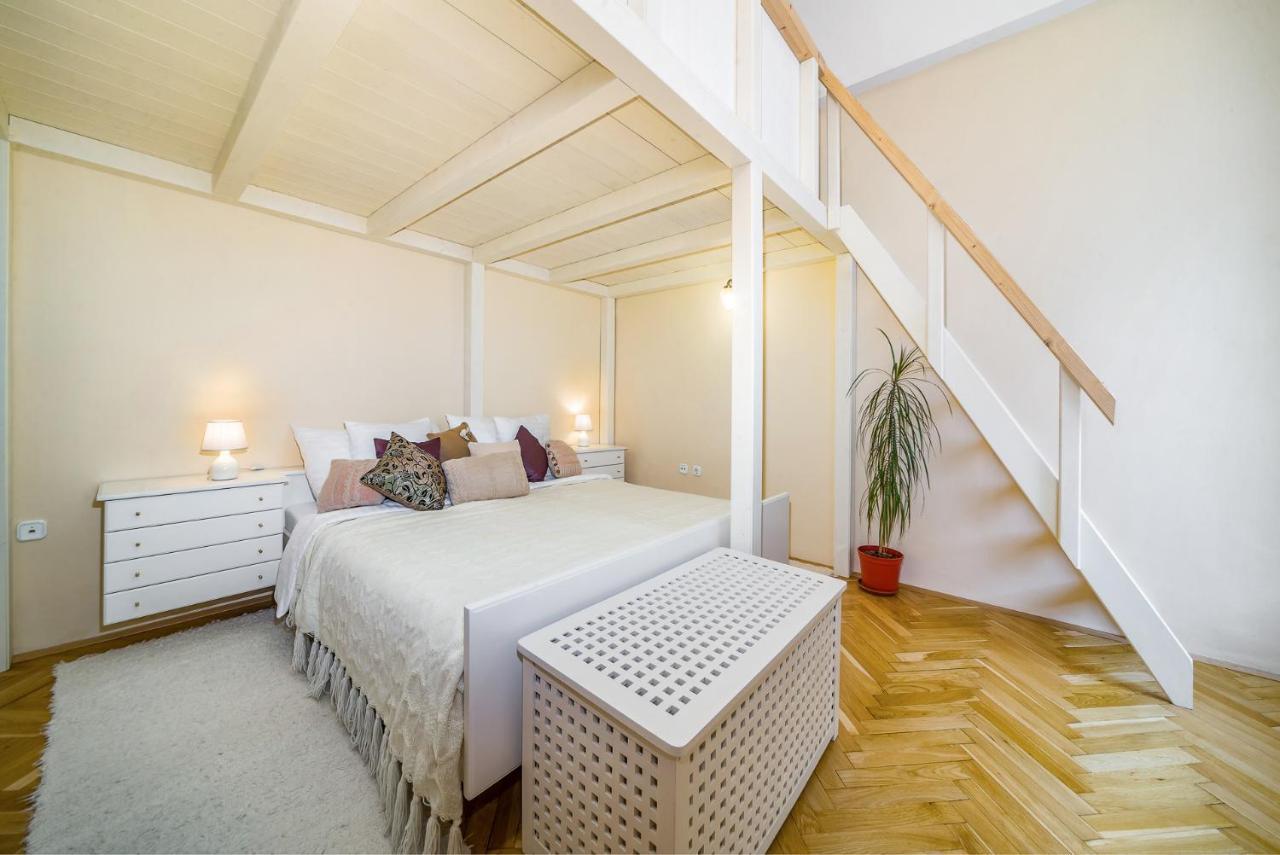 Vintage Apartment Πετς Εξωτερικό φωτογραφία