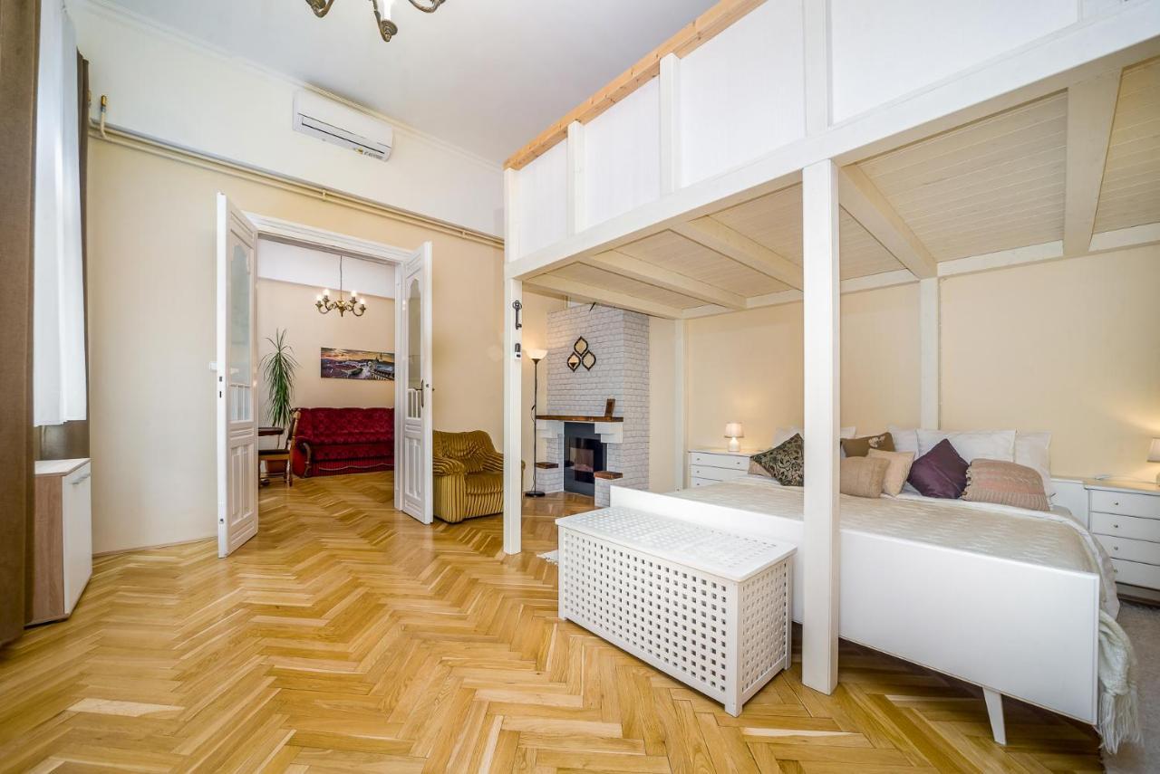 Vintage Apartment Πετς Εξωτερικό φωτογραφία