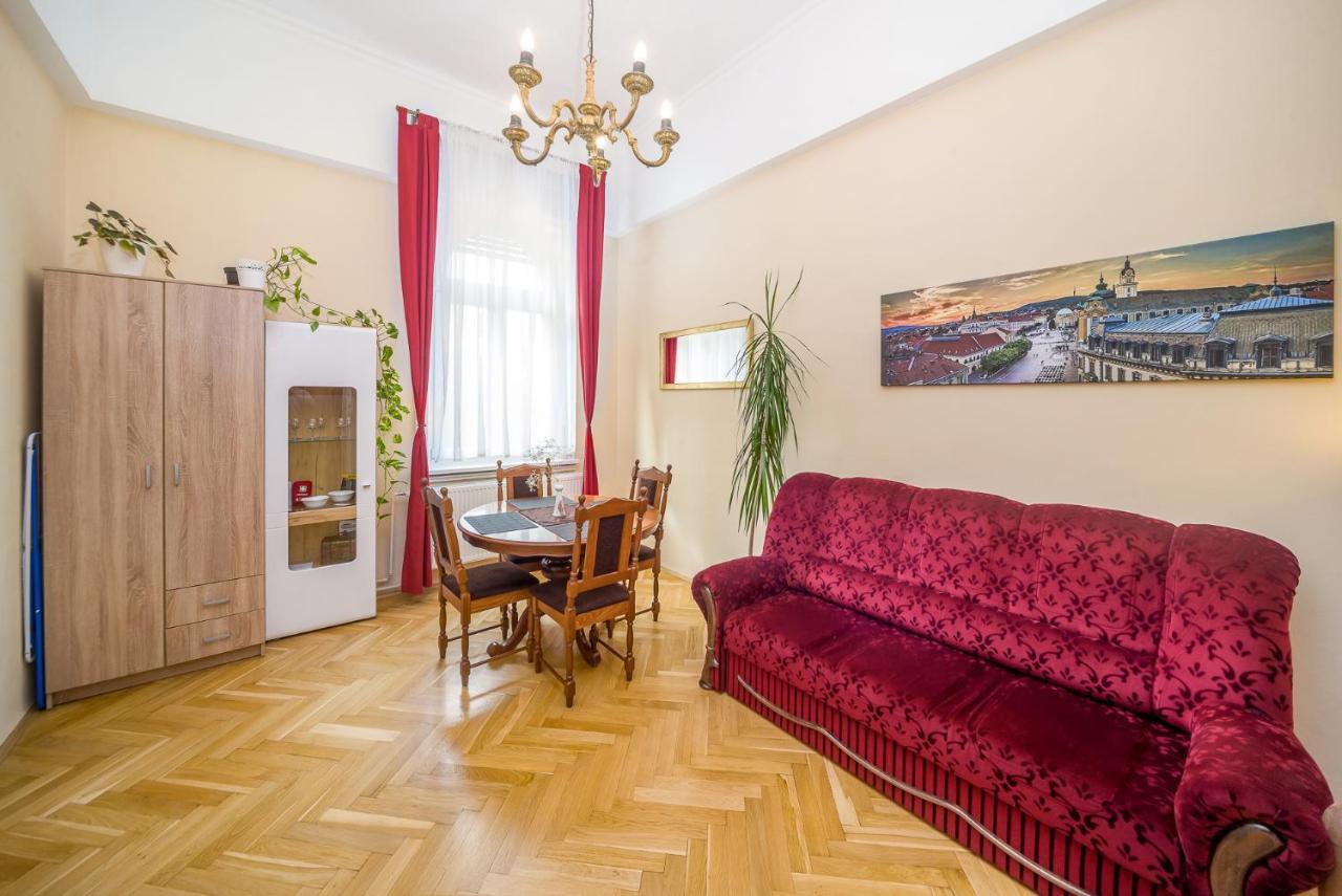 Vintage Apartment Πετς Εξωτερικό φωτογραφία