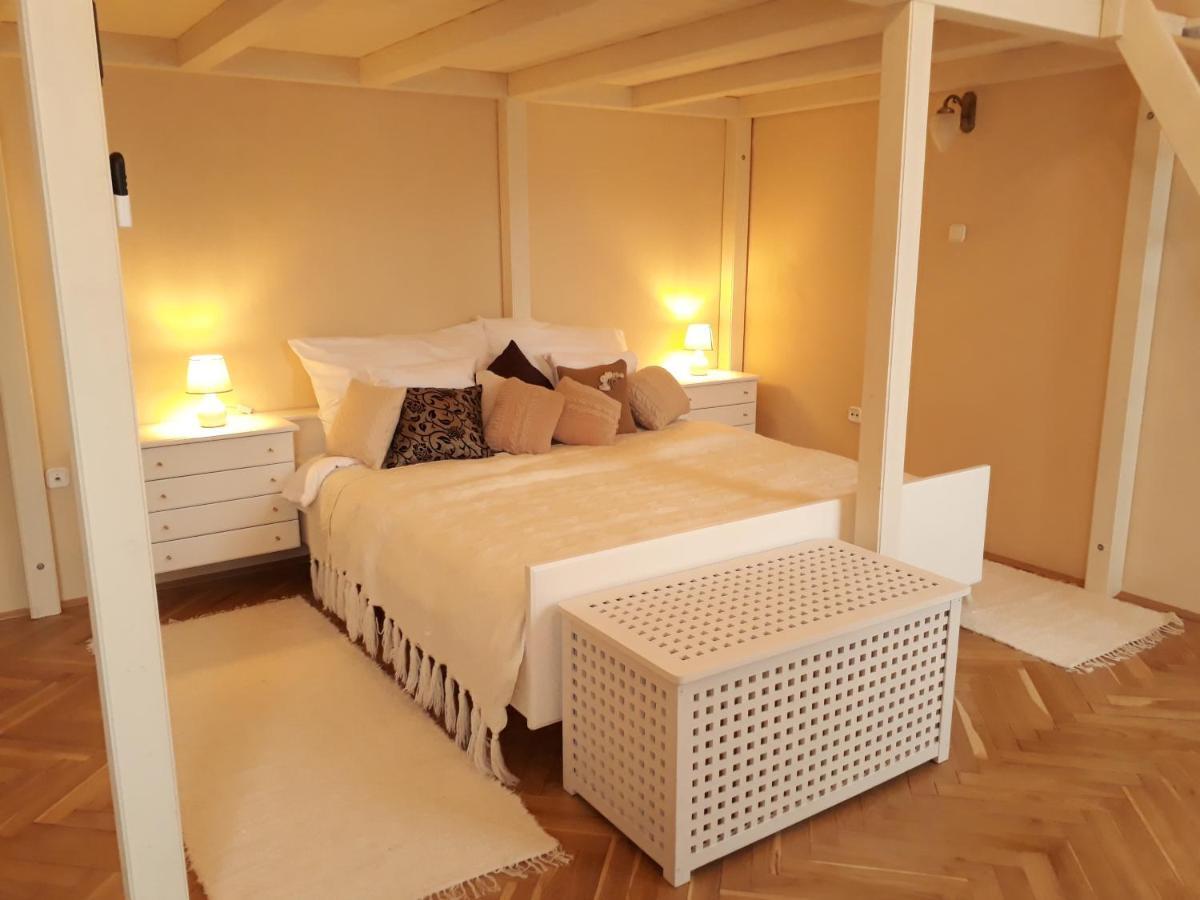 Vintage Apartment Πετς Εξωτερικό φωτογραφία